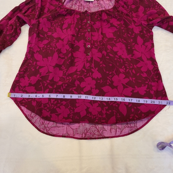 St John's Bay  floral prints ¾ blouse - Picture 5 of 7